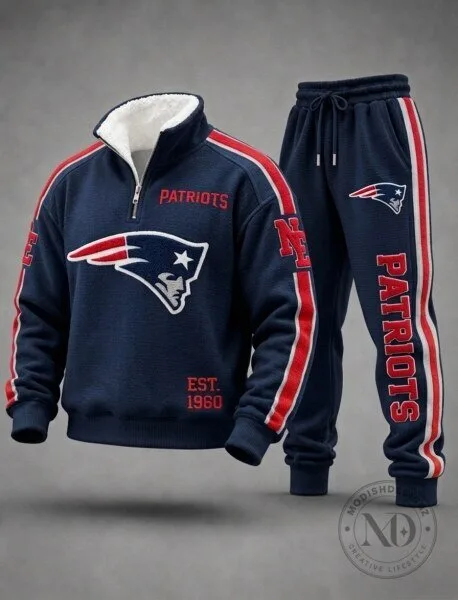 New England Patriots Quarter Zip Sweatshirt and Jogger Sweatpants Tracksuit